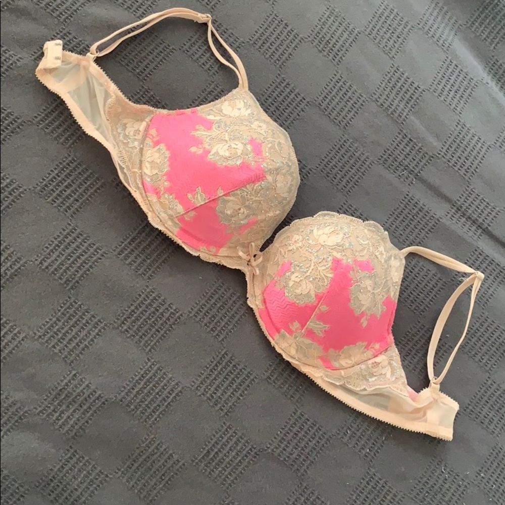 Victors secret pink push up very sexy bra